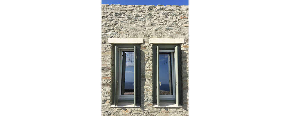 Σίφνος πώληση κατοικιών στον Φάρο - Sifnos real estate Davaris